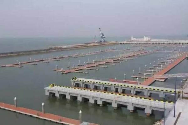 深圳機場鴻洲國際游艇會 深圳機場鴻洲國際游艇會