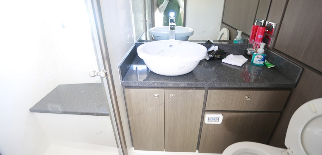 46英尺飛橋游艇 46英尺飛橋游艇